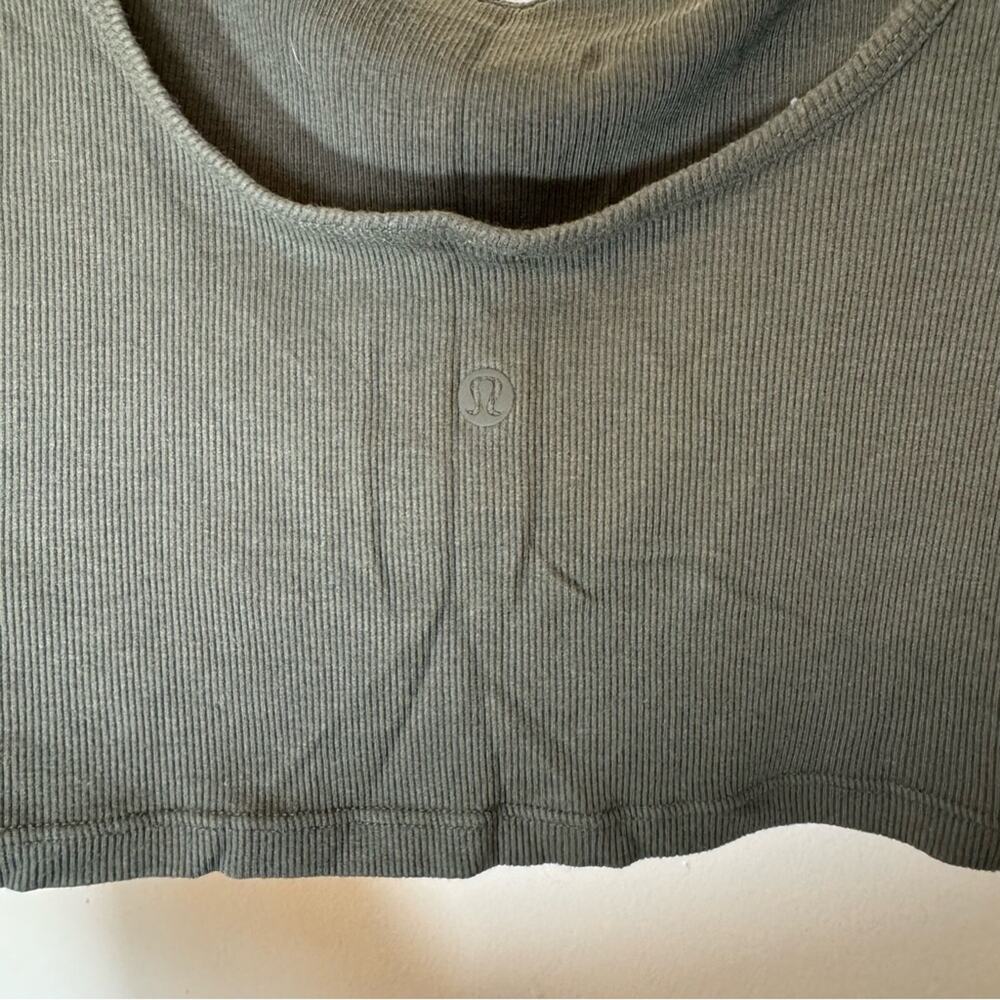 Lululemon Army Green Ribbed Cutout Crop Top - Picture 3 of 4